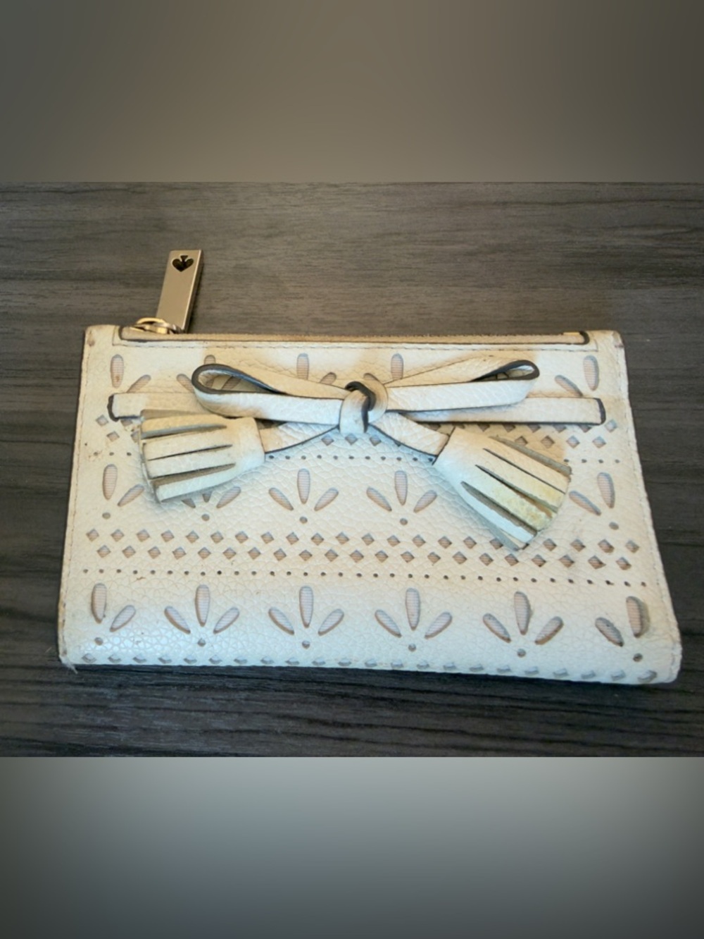 Kate Spade NY Hayes Perforated Leather Bifold Card Case/Wristlet Wallet EUC